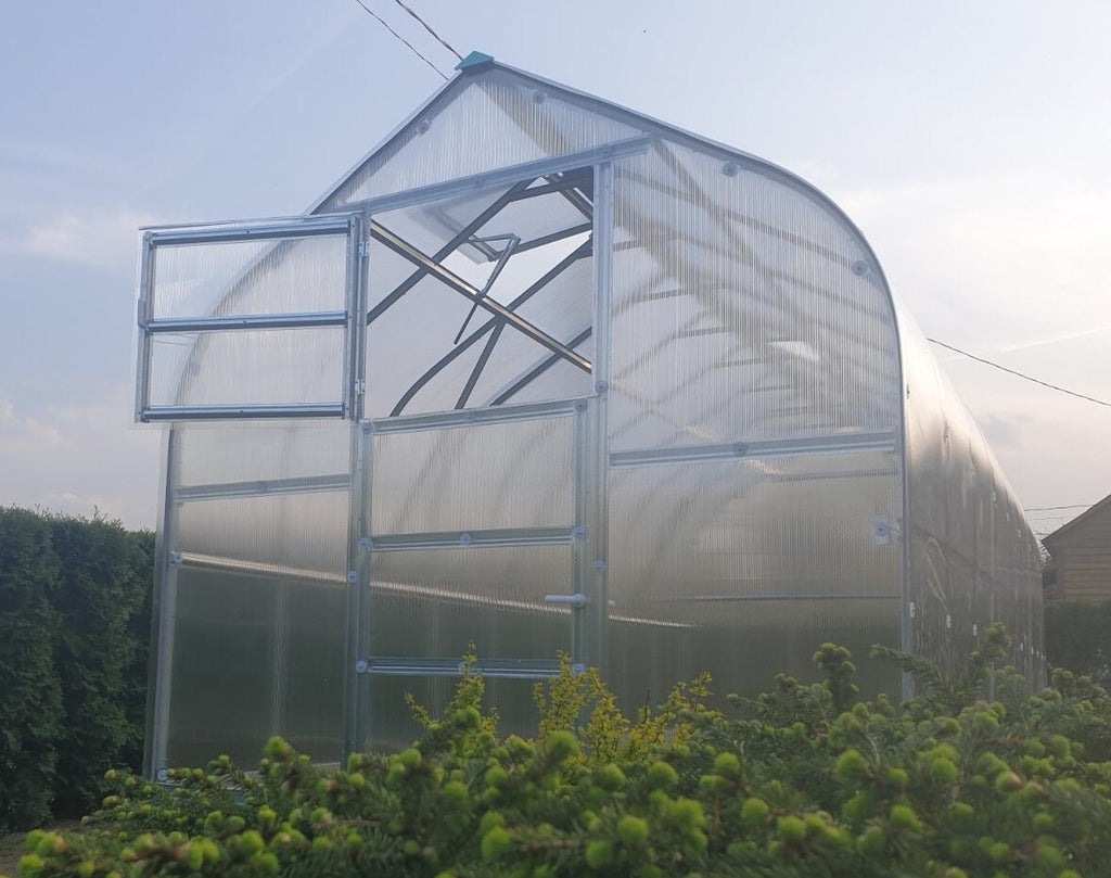 Serre de jardin polycarbonate design – La Bastide